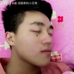 吃瓜照怎么拍视频好看点,如何用吃瓜照打造吸睛短视频