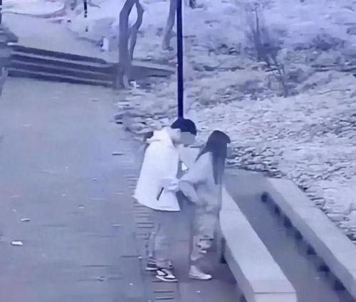 常熟事件吃瓜视频曝光,吃瓜视频揭露惊人真相