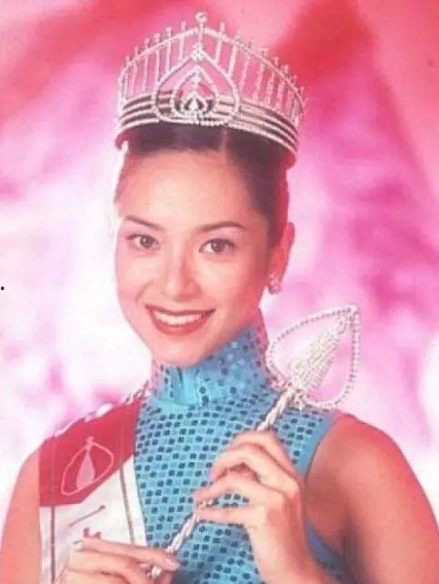 香港小姐冠军吃瓜事件视频,视频曝光引发热议